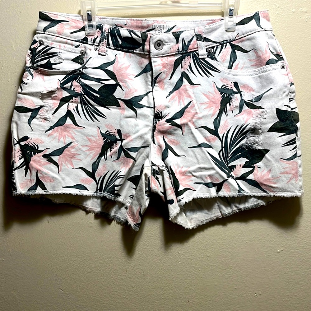 Time and Tru Summer shorts and Old Navy Tank top togeth